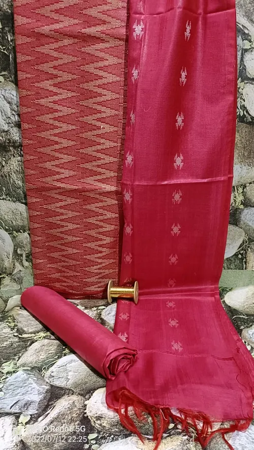 Exquisite Katan Silk Suit Piece – Timeless Elegance in Pure Silk Weave